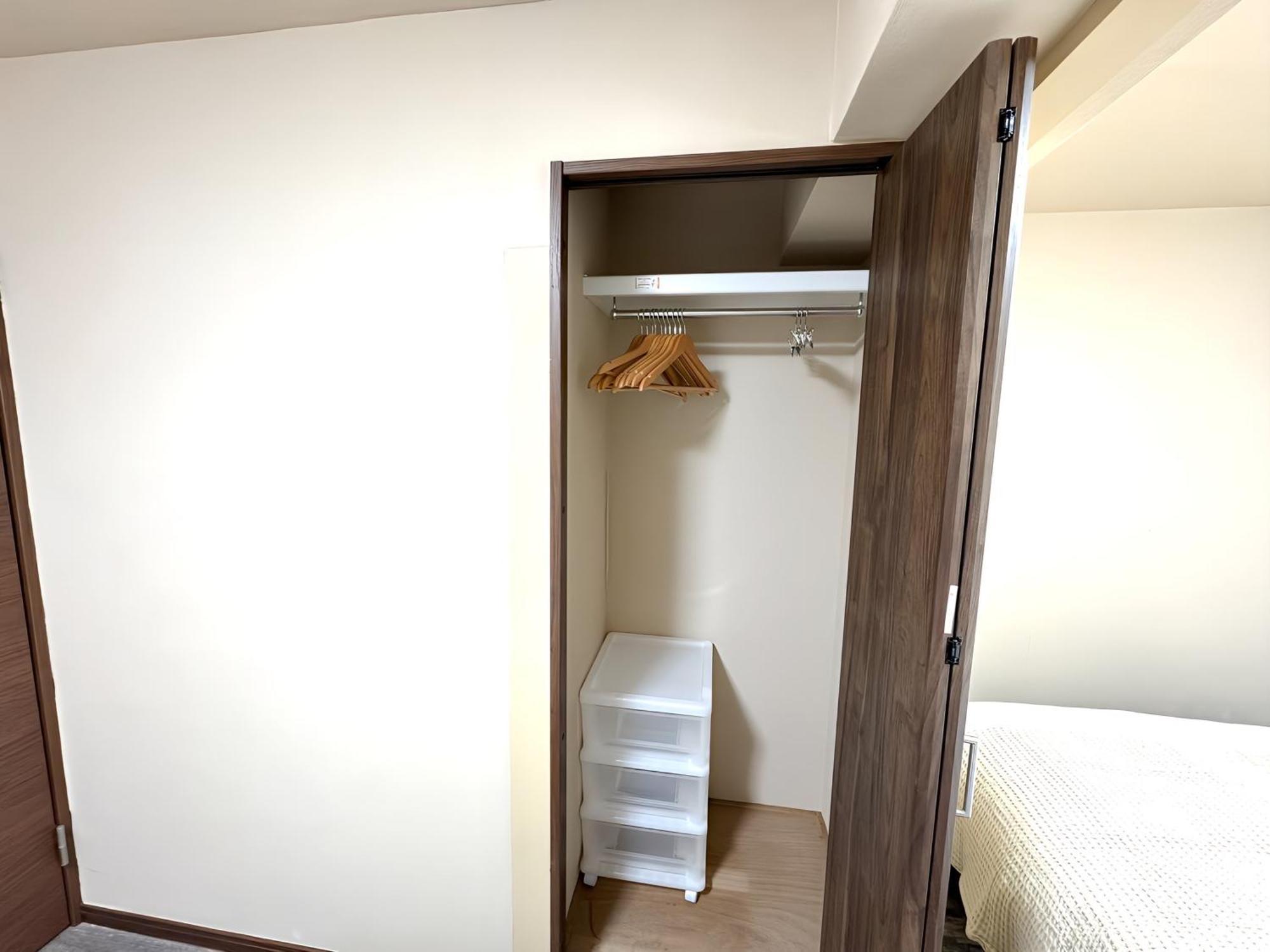 Okubo Sta10min Walk/ Shinjyuku Sta 2min/85 ㎡/3ldk Appartement